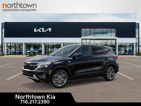 New 2026 Kia Seltos LX image 3