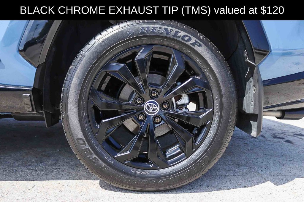 Used 2023 Toyota RAV4 XSE AWD/4WD image 12