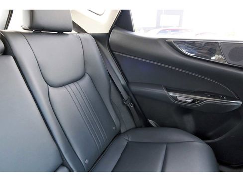 Used 2025 Lexus NX 250 FWD w/ Premium Package image 10