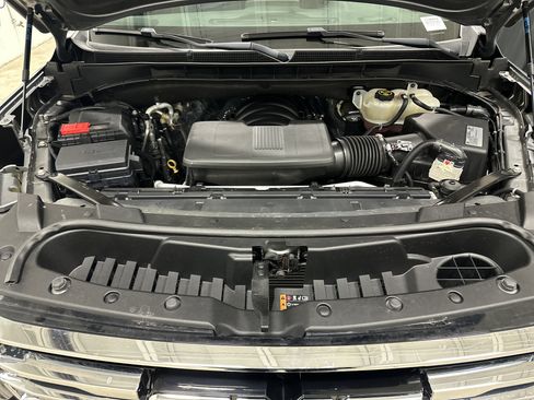 Used 2021 GMC Yukon SLT w/ SLT Luxury Plus Package image 36