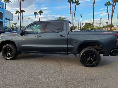 Used 2022 Chevrolet Silverado 1500 Custom Trail Boss AWD/4WD image 5