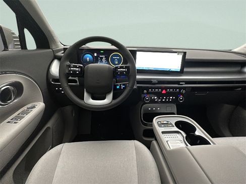 New 2026 Hyundai Ioniq 9 SE image 16