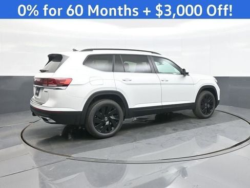 New 2026 Volkswagen Atlas SE image 7