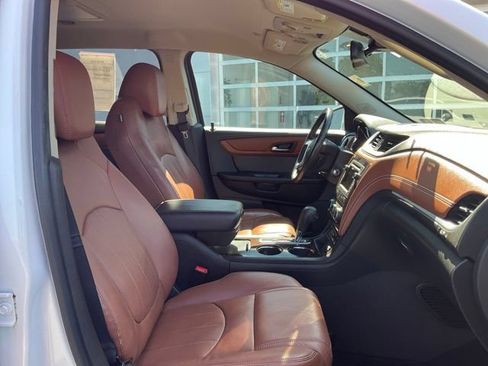 Used 2017 Chevrolet Traverse Premier w/ LPO, 'HIT The Road' Package AWD/4WD image 10