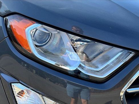 Used 2021 Ford EcoSport Titanium image 28