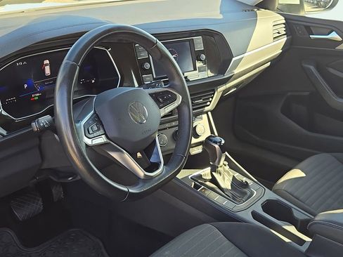 Used 2024 Volkswagen Jetta S image 18