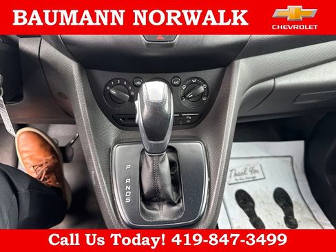 Used 2015 Ford Transit Connect XL FWD image 23