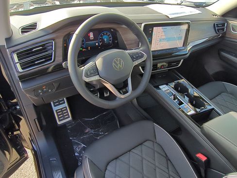 New 2026 Volkswagen Atlas SEL Premium R-Line AWD/4WD image 11
