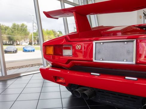 Used 1989 Lamborghini Countach Coupe RWD image 4
