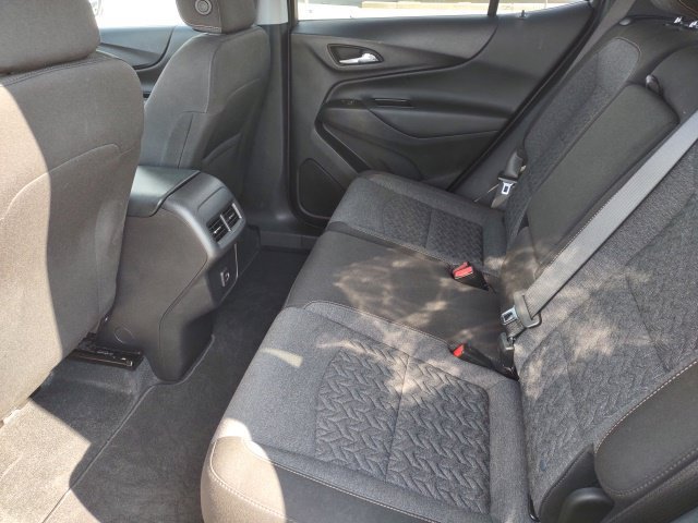 Used 2024 Chevrolet Equinox LT FWD image 17