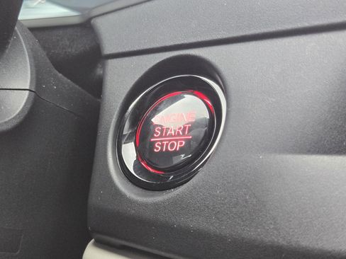 Certified 2025 Honda Accord SE image 21