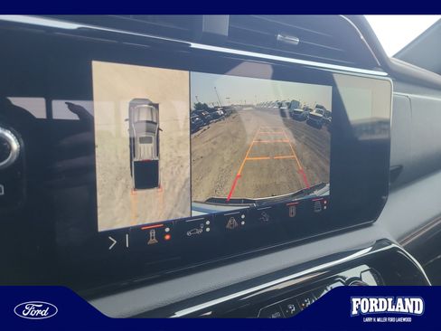 Used 2025 GMC Sierra 1500 AT4 w/ AT4 Premium Package AWD/4WD image 29