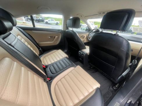 Used 2013 Volkswagen CC Sport FWD image 10