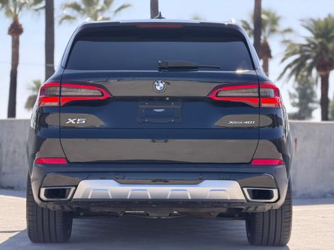 Used 2019 BMW X5 xDrive40i w/ Premium Package 2 AWD/4WD image 7