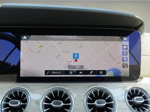 Used 2023 Mercedes-Benz E 450 Cabriolet image 16
