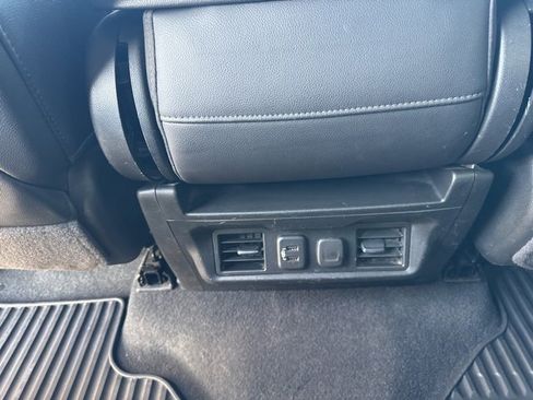 Used 2020 Chevrolet Silverado 1500 LT w/ All-Star Edition image 31