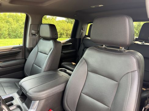 Used 2023 Chevrolet Silverado 1500 LTZ w/ Technology Package AWD/4WD image 18
