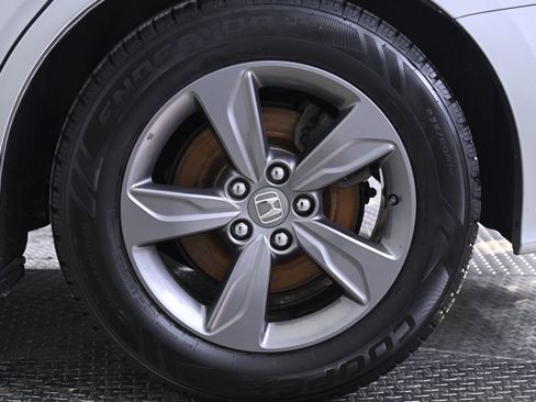 Used 2021 Honda Odyssey EX image 12