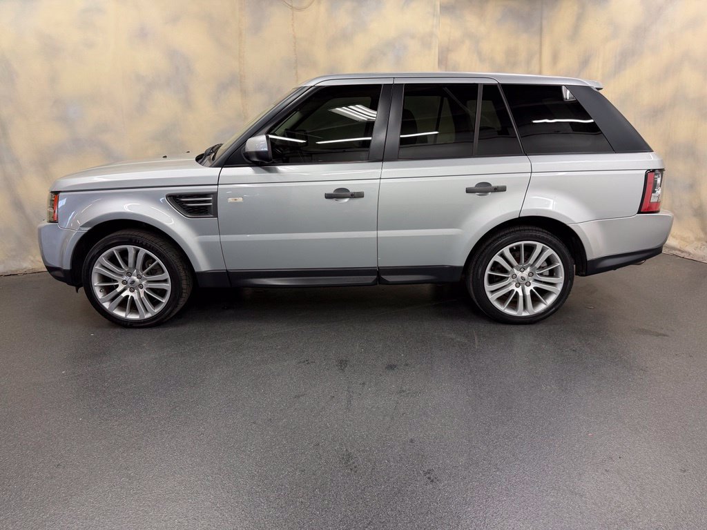 Used 2010 Land Rover Range Rover Sport HSE LUX AWD/4WD image 3