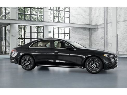 New 2026 Mercedes-Benz E 450 4MATIC Sedan image 14