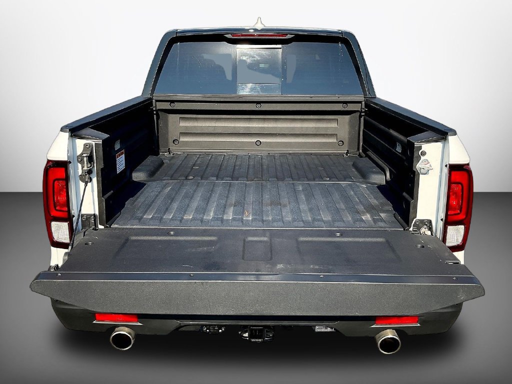 Used 2025 Honda Ridgeline TrailSport image 7
