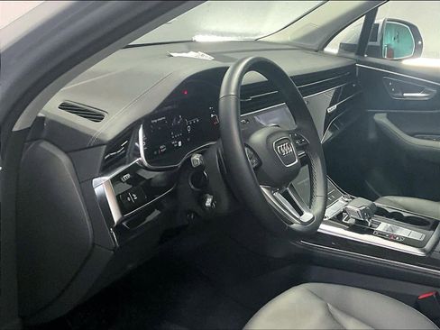 Certified 2025 Audi Q7 3.0T Premium Plus w/ Premium Plus Package image 15