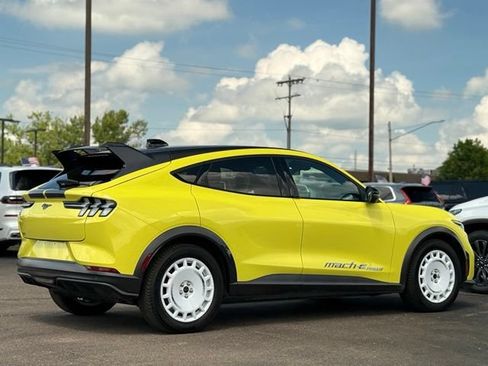Used 2025 Ford Mustang Mach-E GT AWD/4WD image 37