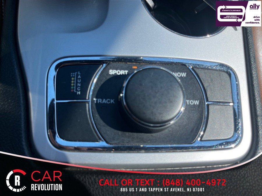 Used 2014 Jeep Grand Cherokee SRT AWD/4WD image 23