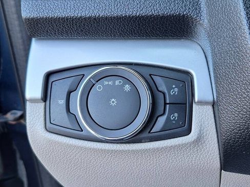 Used 2018 Ford Explorer FWD image 34