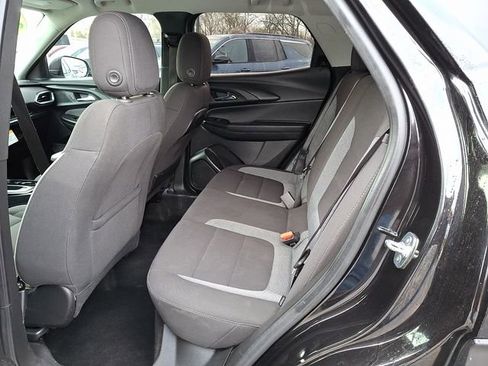 Used 2023 Chevrolet TrailBlazer LT w/ Convenience Package image 10