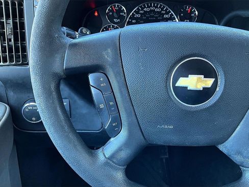 Used 2019 Chevrolet Express 3500 LT w/ LT Preferred Equipment Group image 18