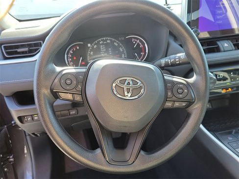 Used 2024 Toyota RAV4 XLE w/ Convenience Package image 24