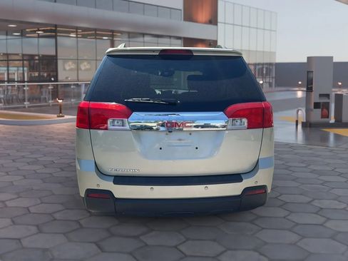 Used 2013 GMC Terrain SLT w/ Safety Package image 6