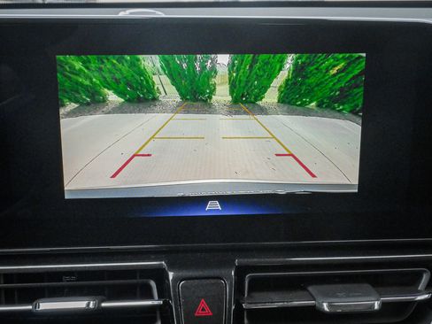 Used 2024 Chevrolet TrailBlazer LT w/ Driver Confidence Package image 24