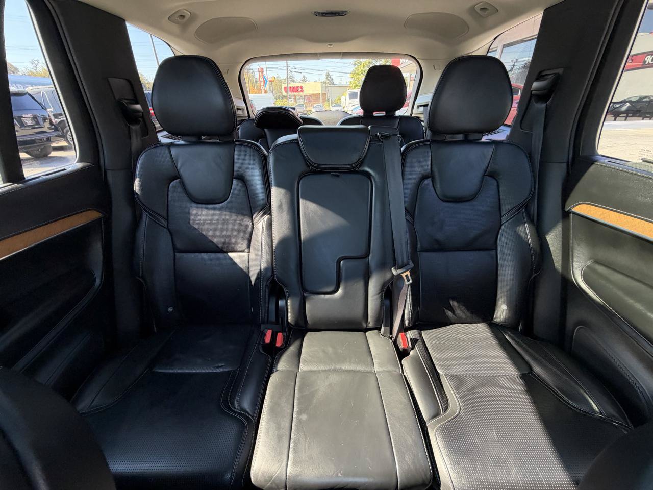 Used 2018 Volvo XC90 T6 Inscription w/ Convenience Package AWD/4WD image 17
