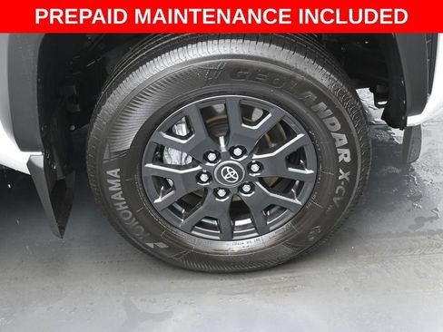 Certified 2026 Toyota 4Runner SR5 AWD/4WD image 34