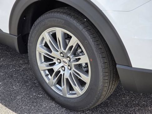 New 2026 Ford Explorer Platinum RWD image 7