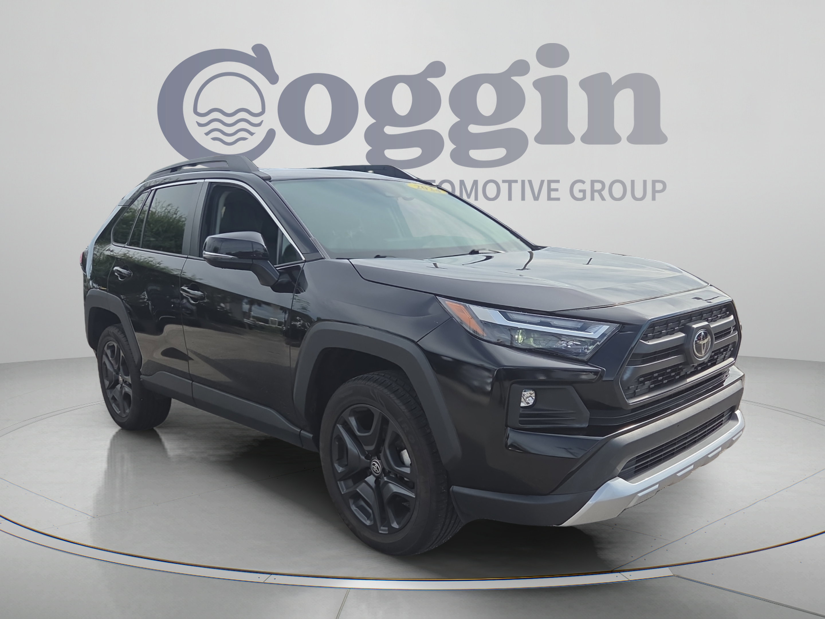 Used 2024 Toyota RAV4 Adventure AWD/4WD image 7