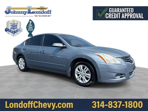 Used 2010 Nissan Altima 2.5 SL w/ SL Pkg FWD image 1