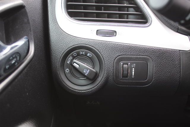 Used 2019 Dodge Journey SE w/ Premium Group FWD image 24