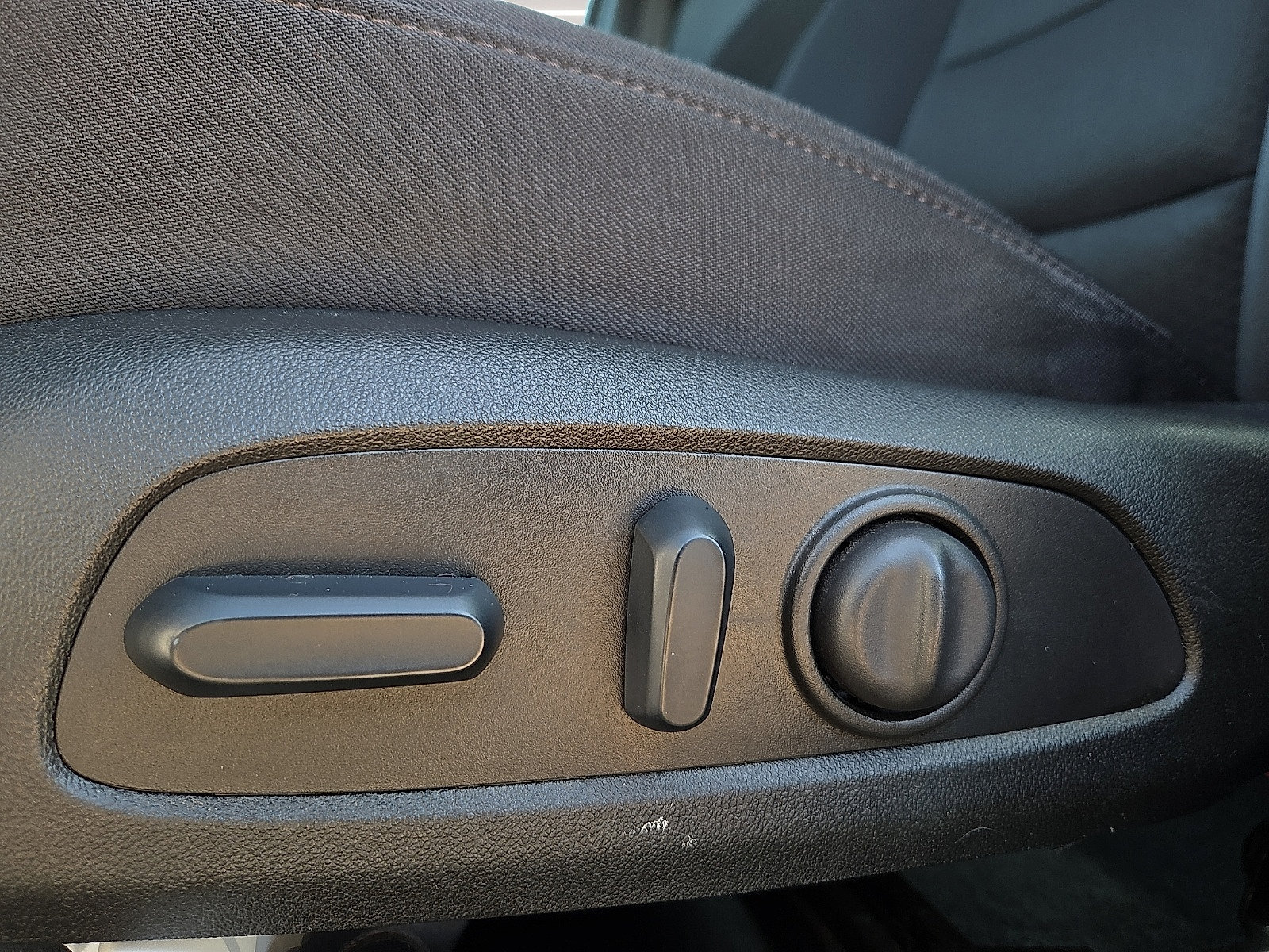 Used 2024 Chevrolet Malibu LT FWD image 15