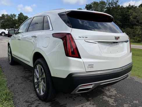 Used 2025 Cadillac XT5 Premium Luxury w/ Technology Package AWD/4WD image 9