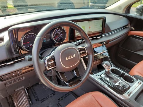 Used 2022 Kia Carnival SX FWD image 23