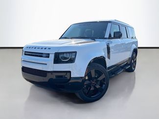 New 2026 Land Rover Defender 130 X-Dynamic SE video 1