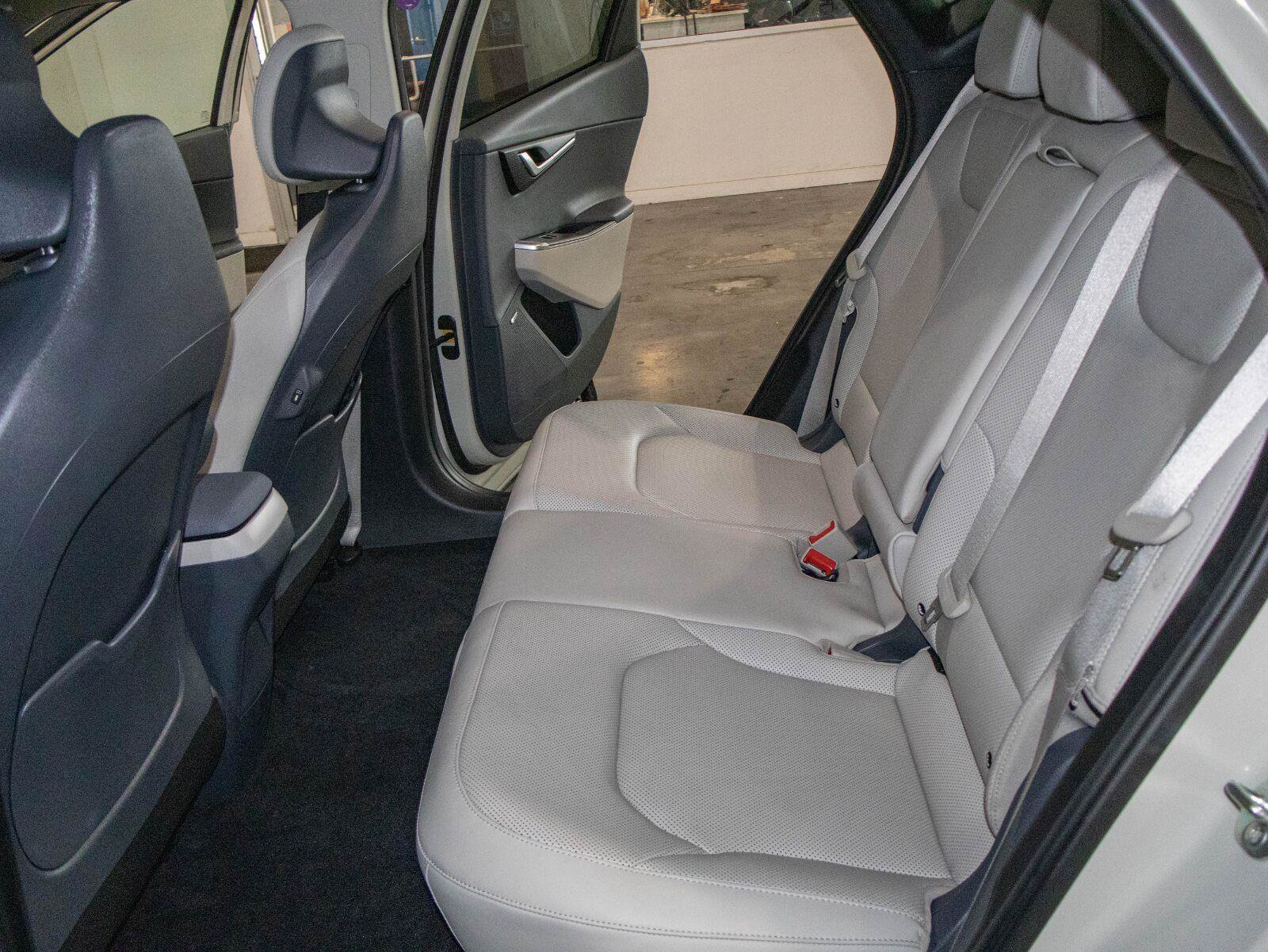 Used 2024 Kia EV6 Wind w/ Wind Technology Package RWD image 14