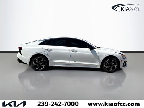 New 2026 Kia K5 GT-Line image 6
