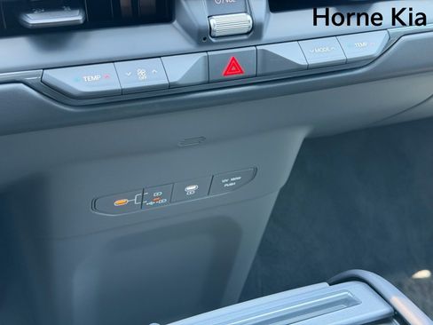 New 2026 Kia EV9 GT-Line AWD/4WD image 16