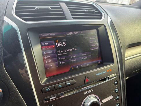 Used 2016 Ford Explorer Limited w/ Equipment Group 301A image 30