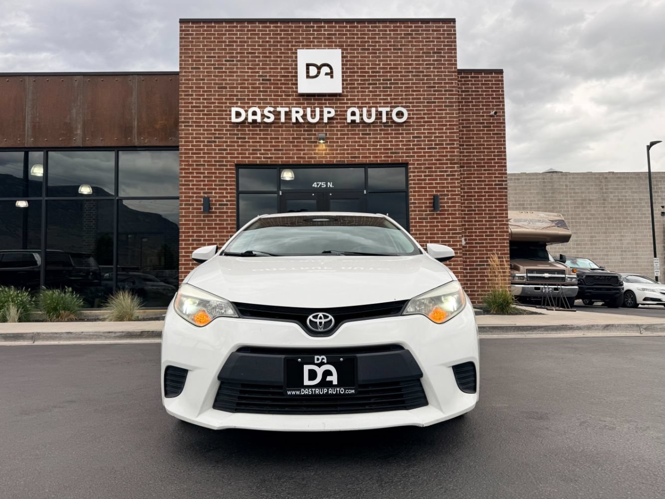 Used 2014 Toyota Corolla L FWD image 2