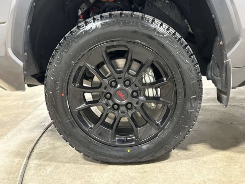 Used 2024 Toyota Tundra Limited w/ TRD Off-Road Package AWD/4WD image 27